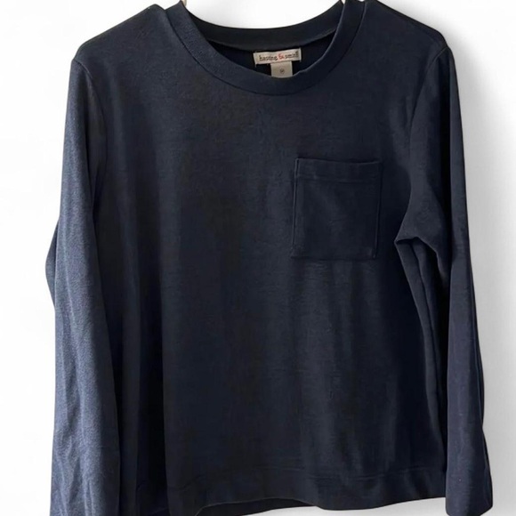 Hastings & Smith Tops - Classic Navy Long Sleeve Tee